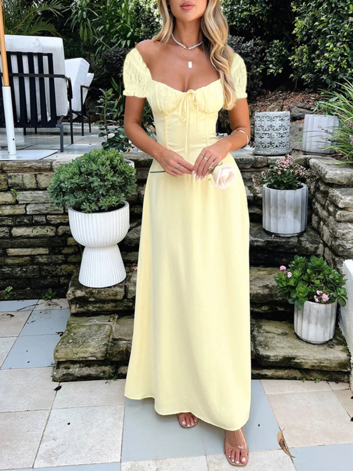 Sweetheart Neck Short Sleeve Maxi Dress