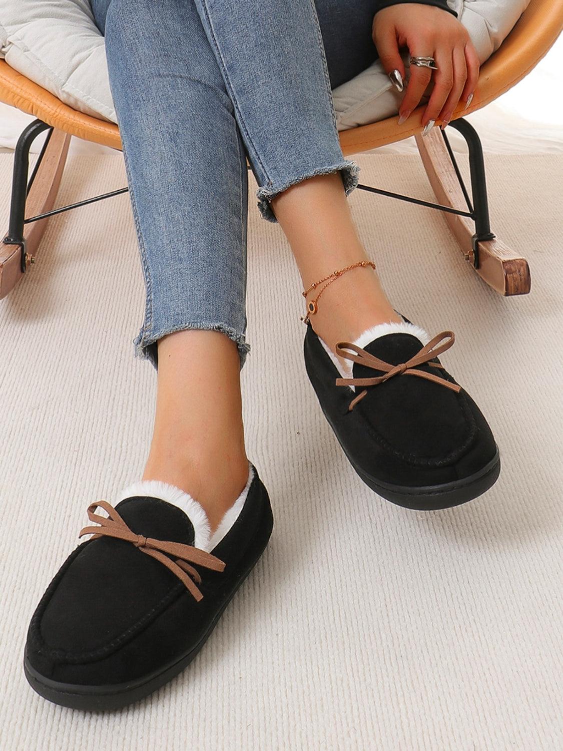 Bow Round Toe Flat Slip-Ons - Trendy by Luna