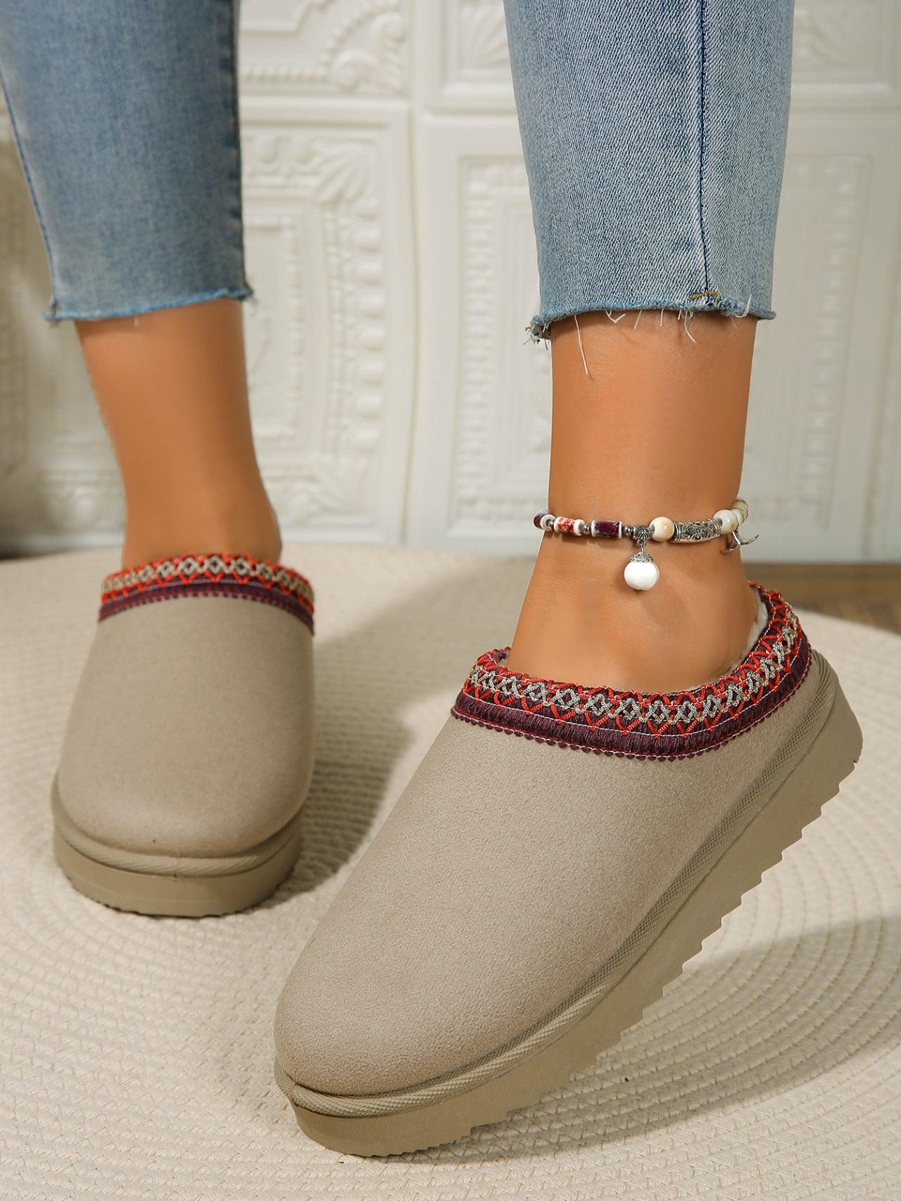 Round Toe Platform Slippers - Trendy by Luna