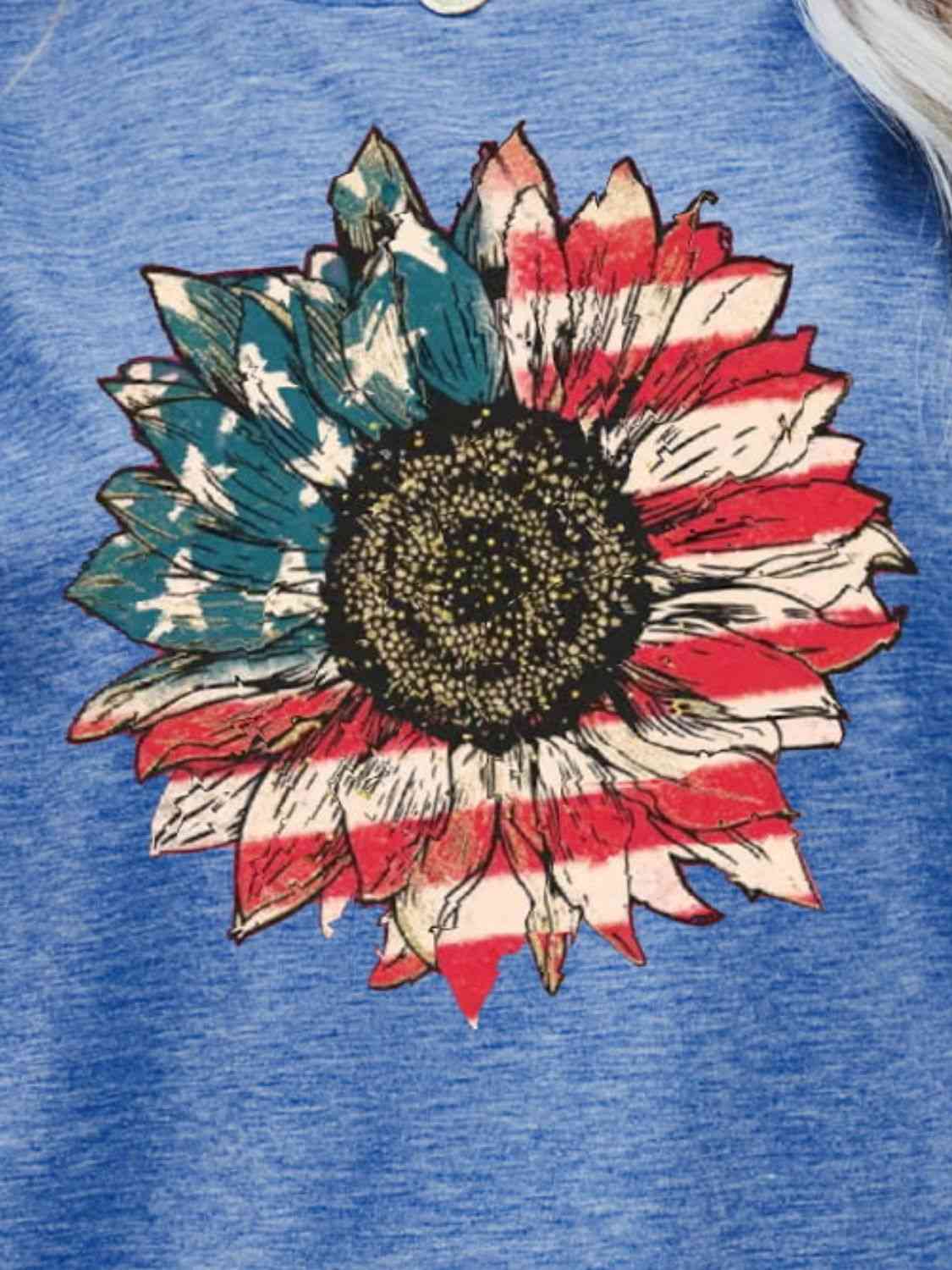 US Flag Flower Graphic Tee - Trendy by Luna