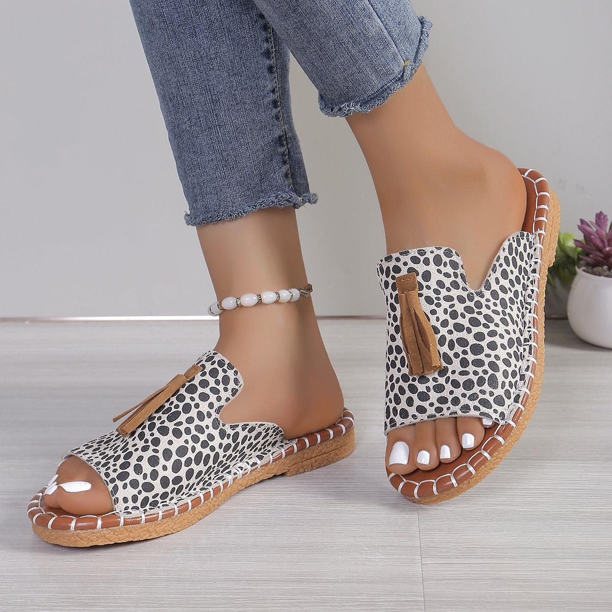 Fringe Leopard Open Toe Sandals - Trendy by Luna