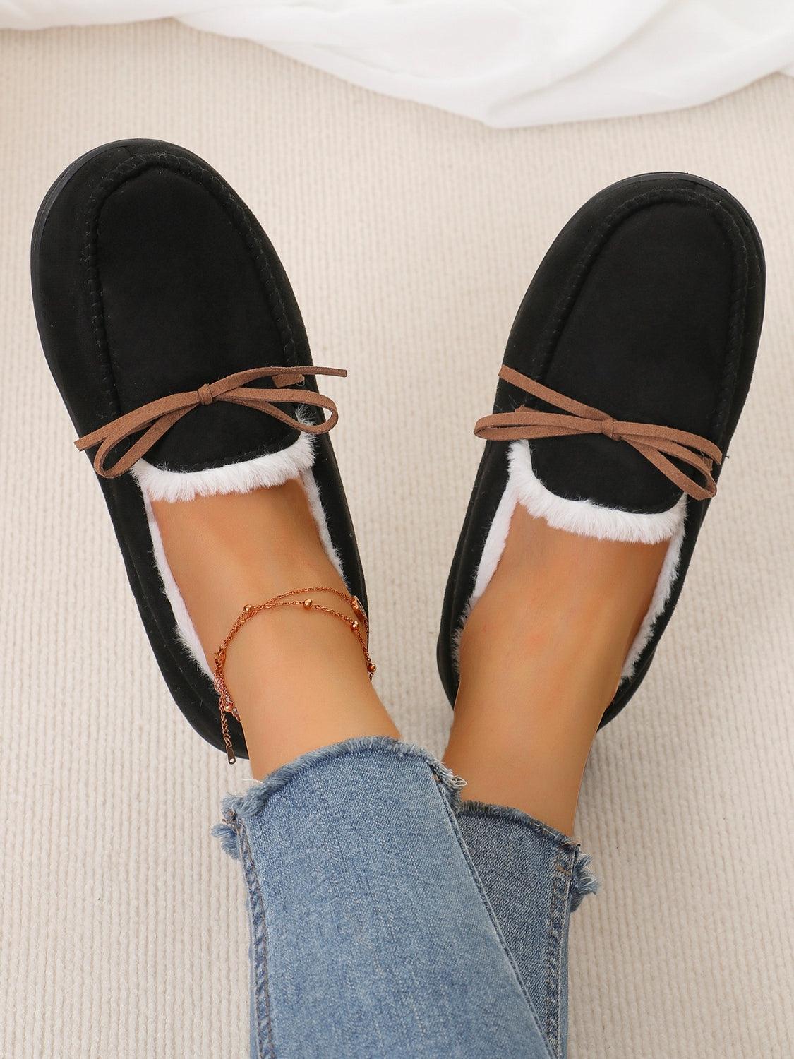 Bow Round Toe Flat Slip-Ons - Trendy by Luna