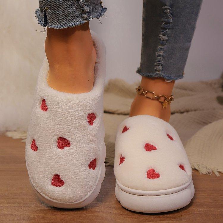 Heart Round Toe Flat Slippers - Trendy by Luna