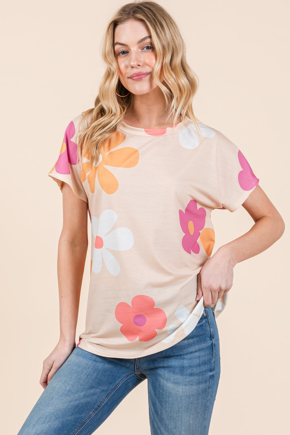 BOMBOM Floral Short Sleeve T-Shirt - Trendy by Luna