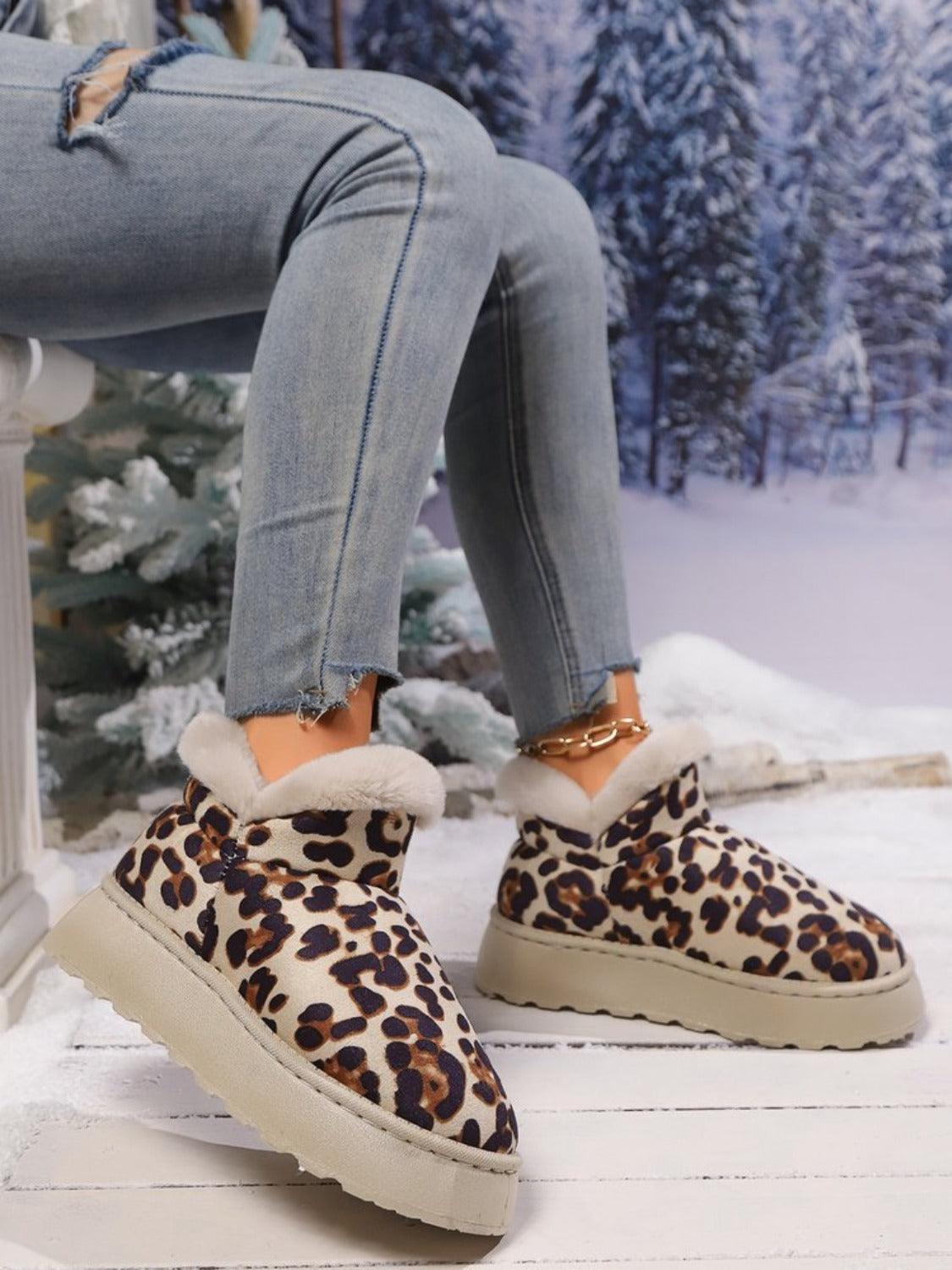 Thermal Leopard Round Toe Platform Boots - Trendy by Luna