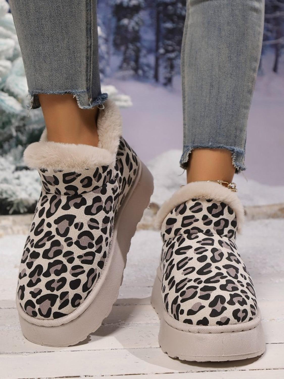 Thermal Leopard Round Toe Platform Boots - Trendy by Luna